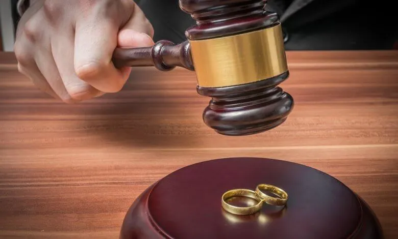 Anlaşmalı boşanma davası sürecinde hukuki destek sunan avukat